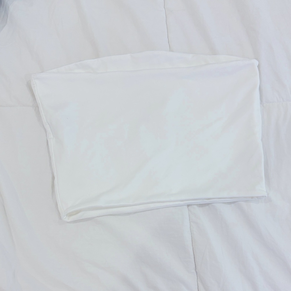SHEIN White Crop Top